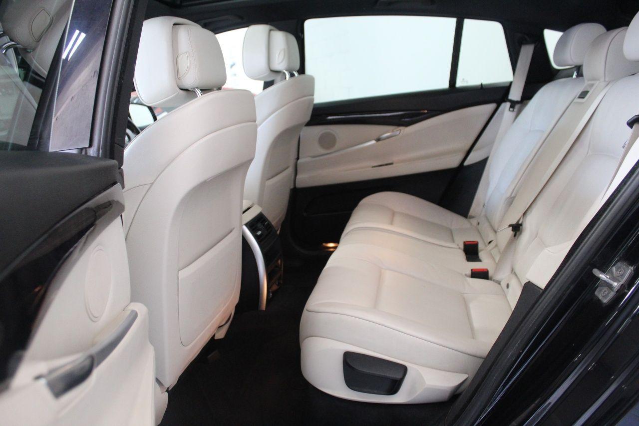 BMW 5 Series view 55