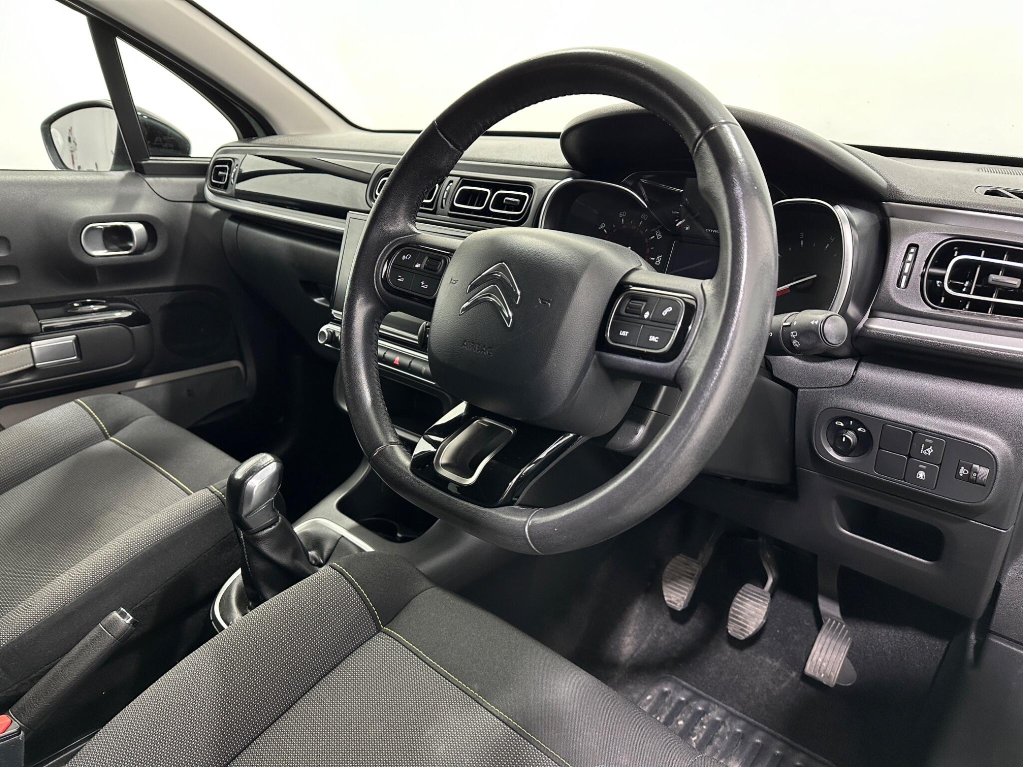 Citroen C3 view 11
