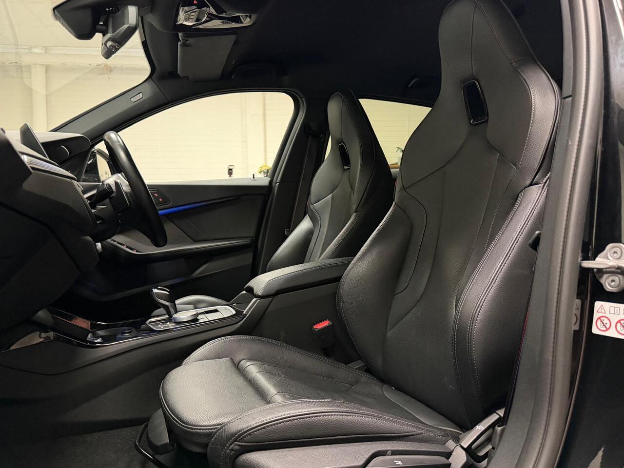 BMW 1 Series view 23