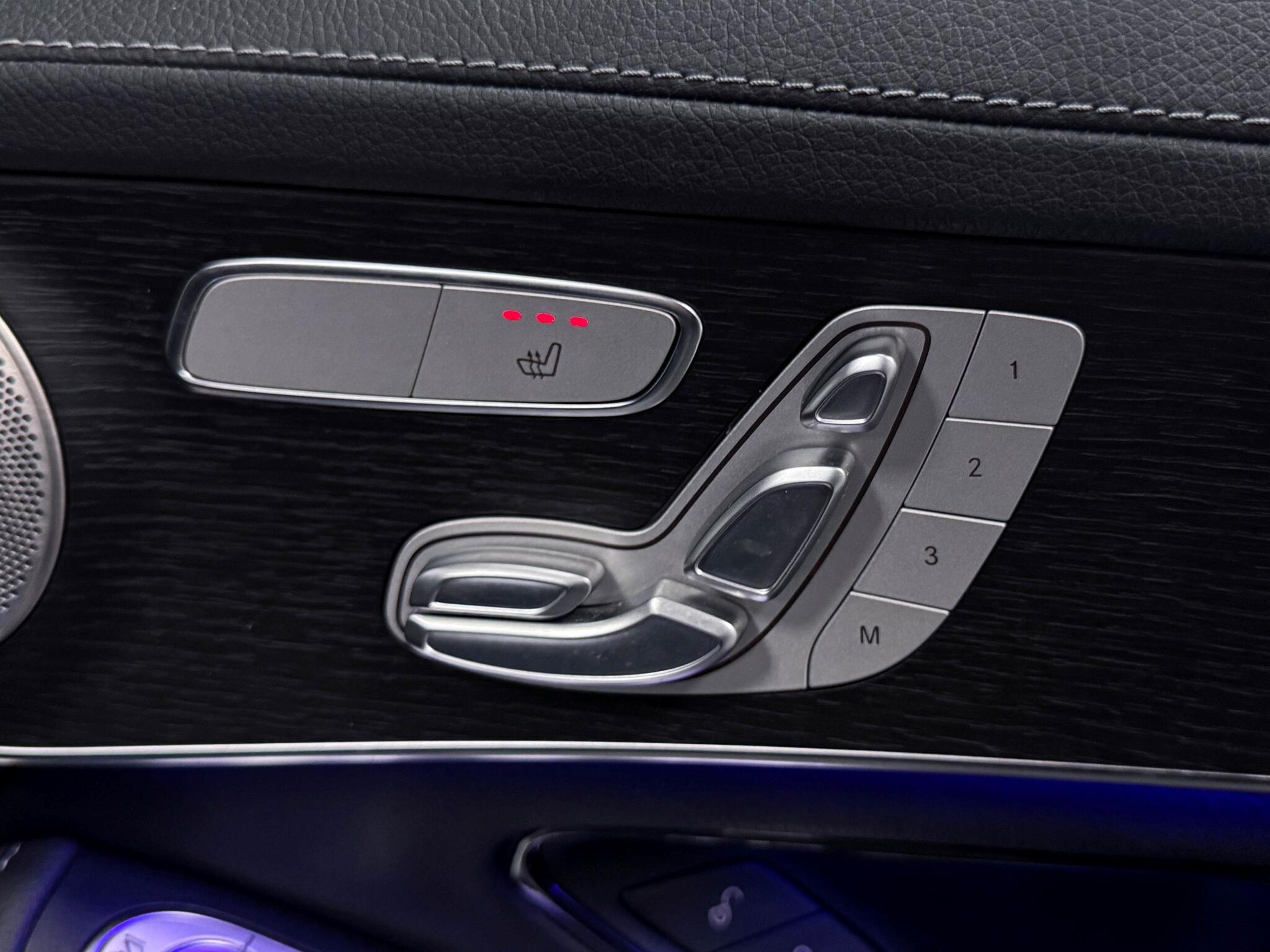 Mercedes-Benz GLC view 28