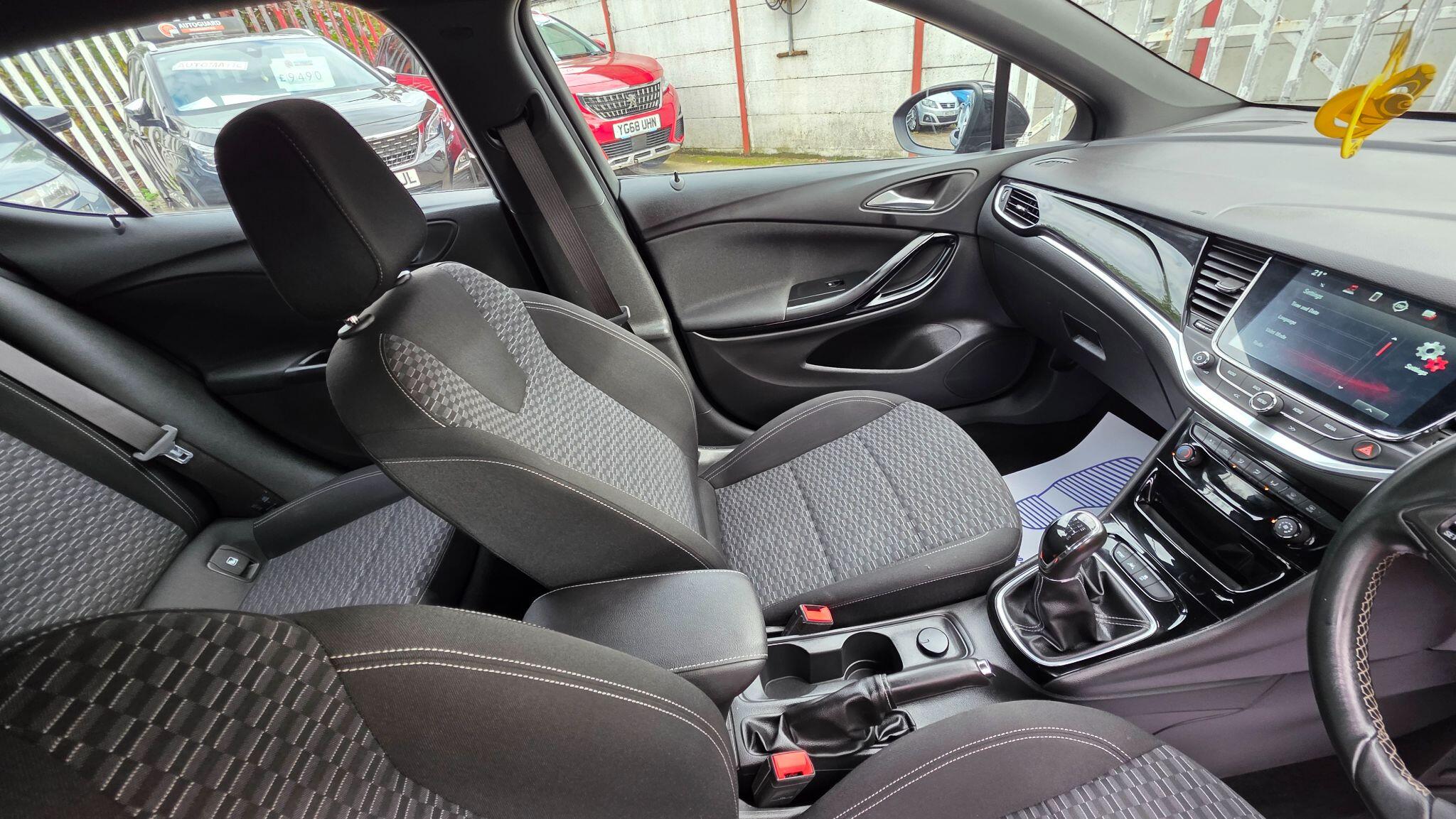 Vauxhall Astra view 26