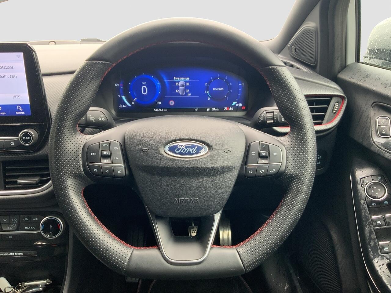 Ford Puma view 9