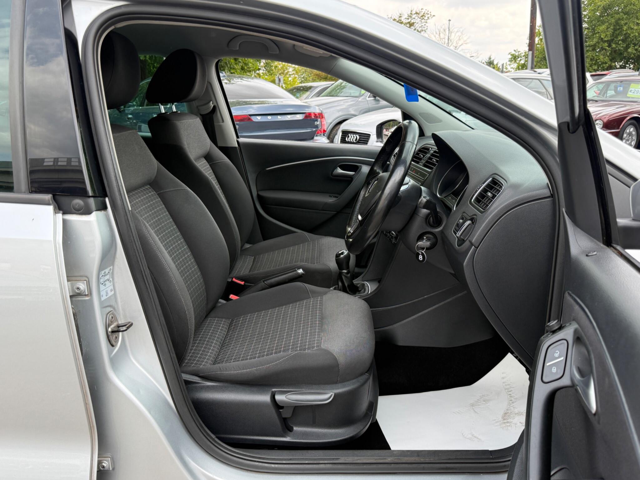 Volkswagen Polo - Image 27