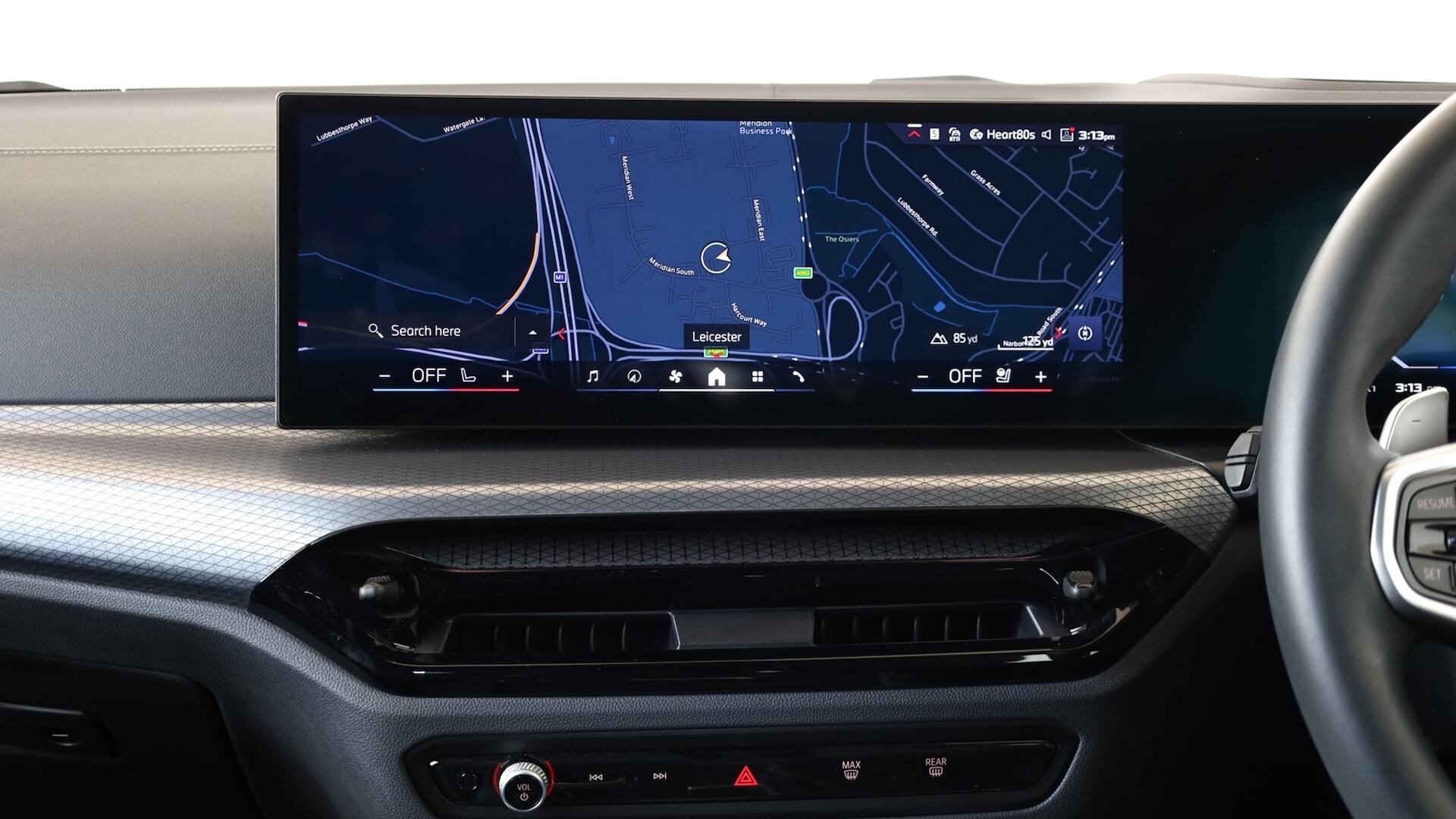 BMW 4 Series view 11