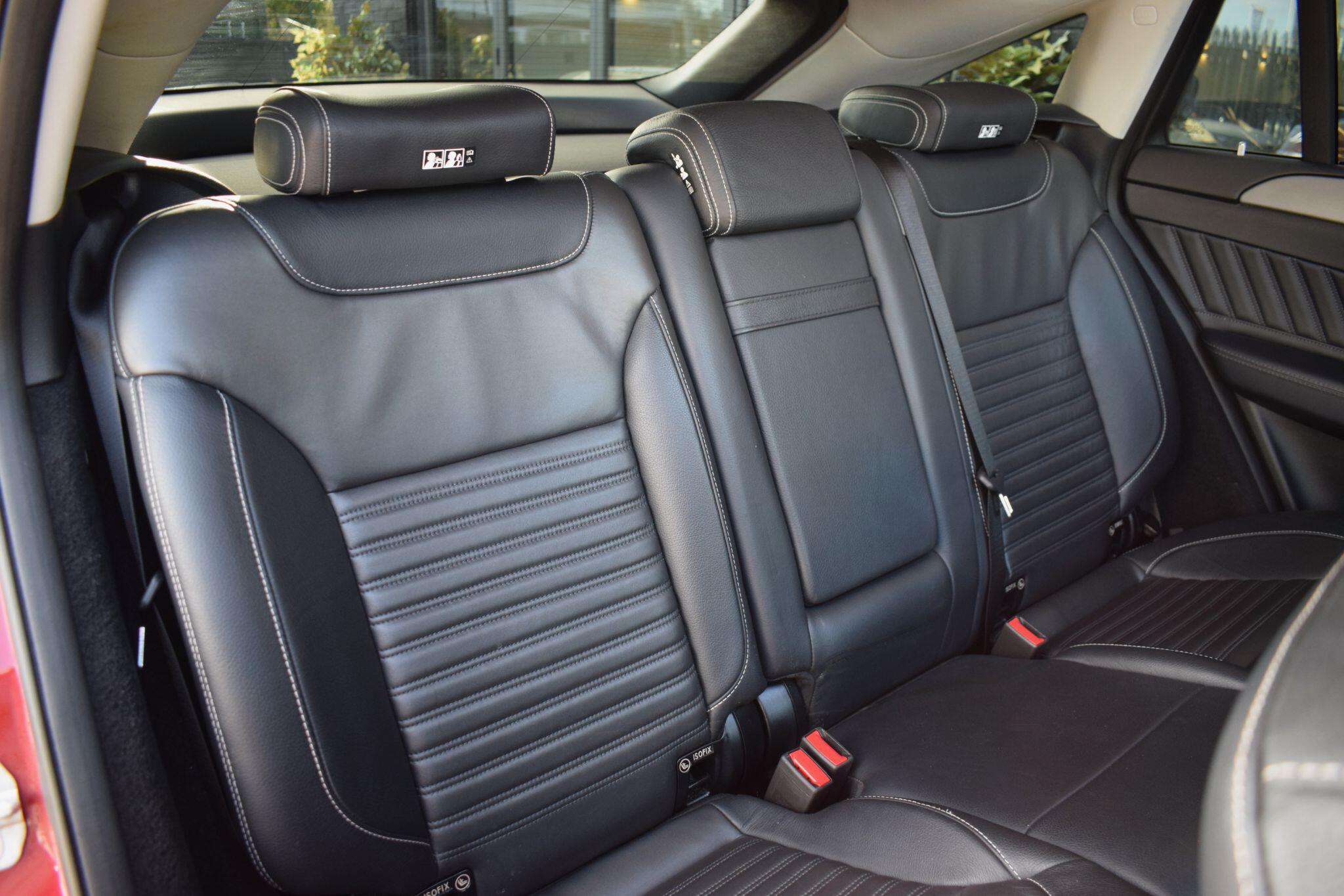Mercedes-Benz GLE view 25