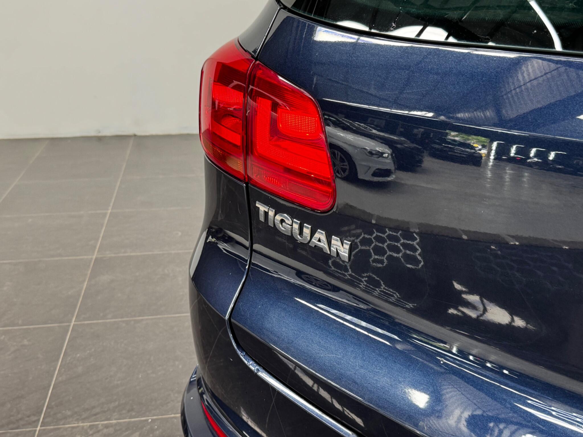 Volkswagen Tiguan view 15