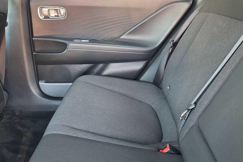 Hyundai Ioniq 6 view 26