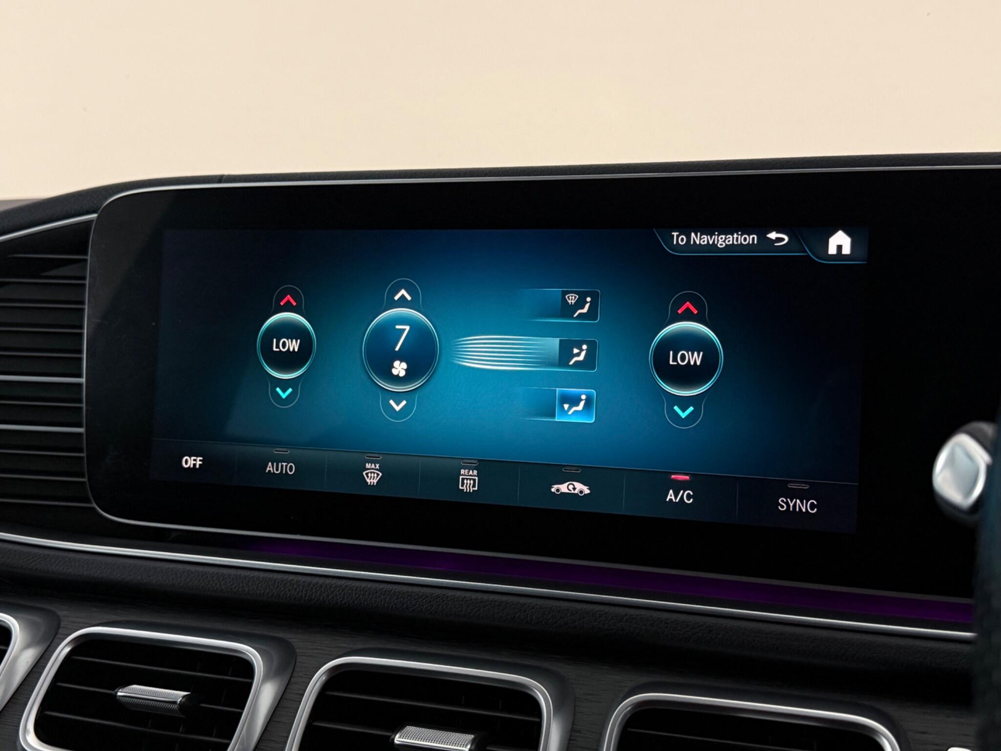 Mercedes-Benz Gle view 23