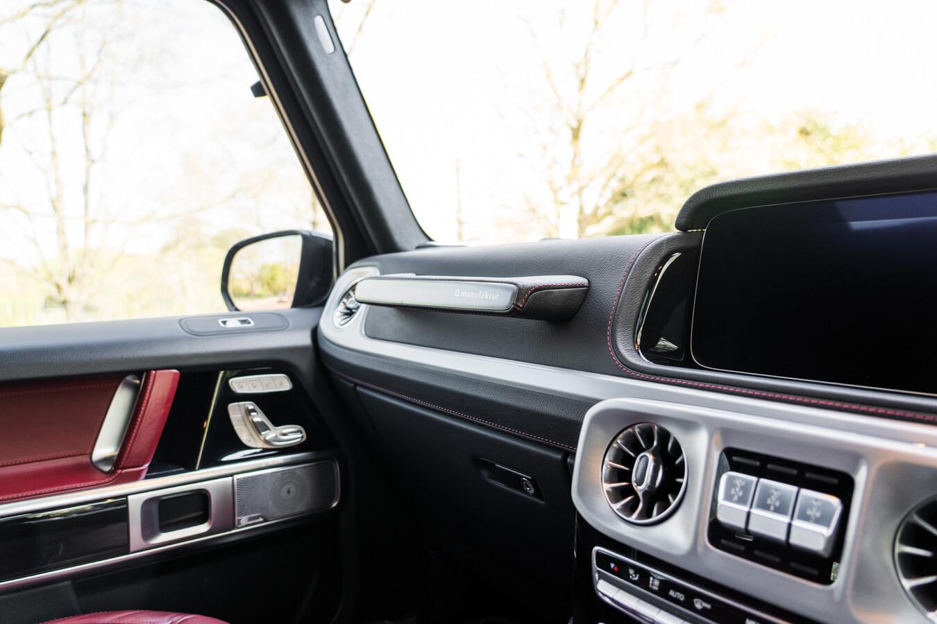 Mercedes-Benz G Class view 31