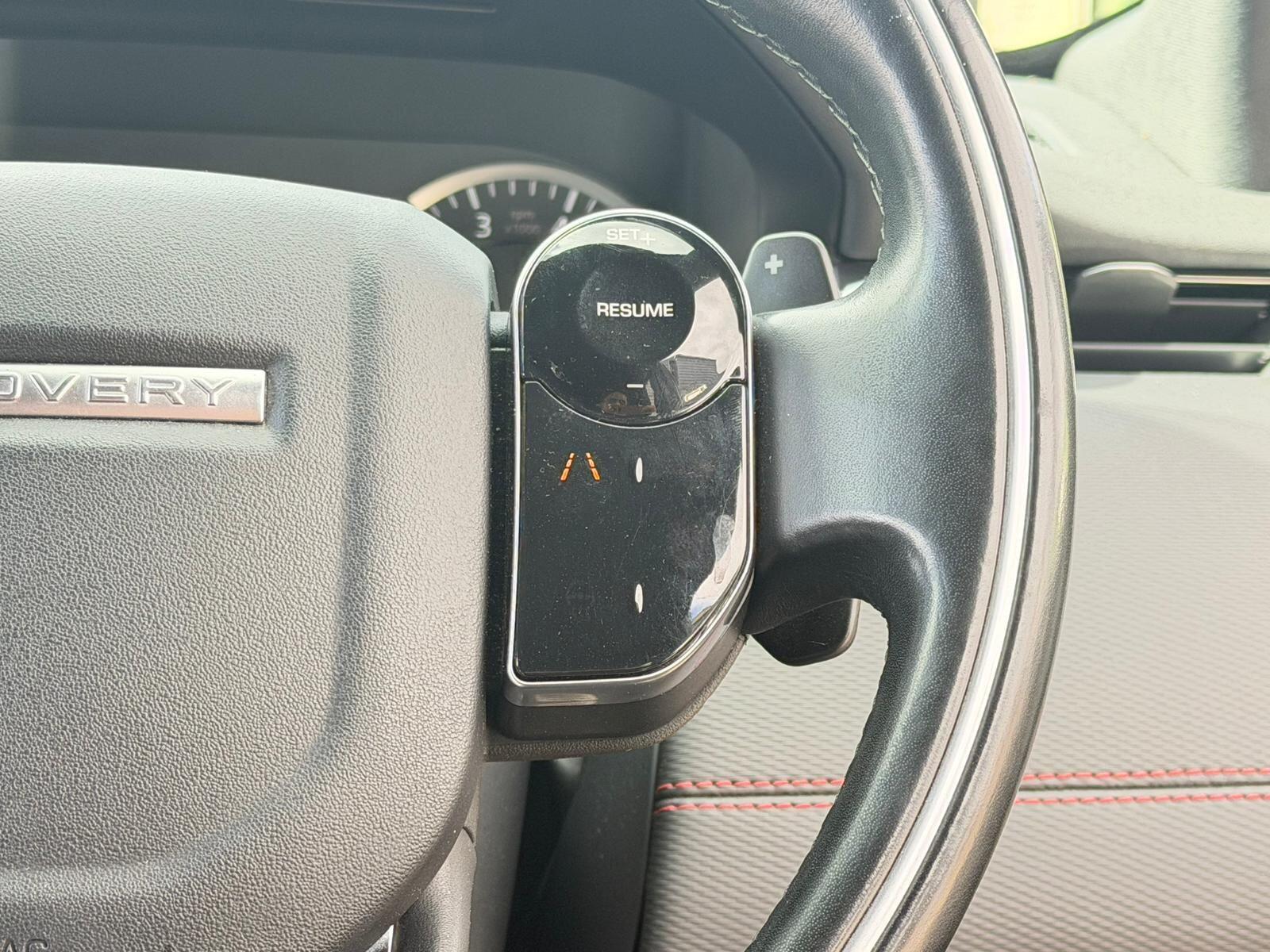 Land Rover Discovery Sport view 27
