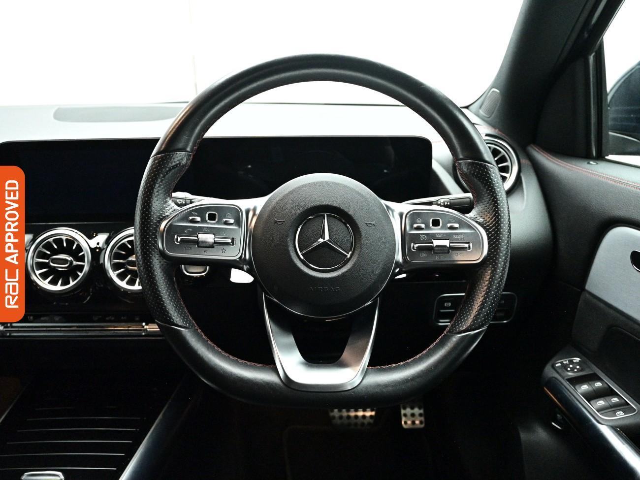 Mercedes-Benz Eqa view 10