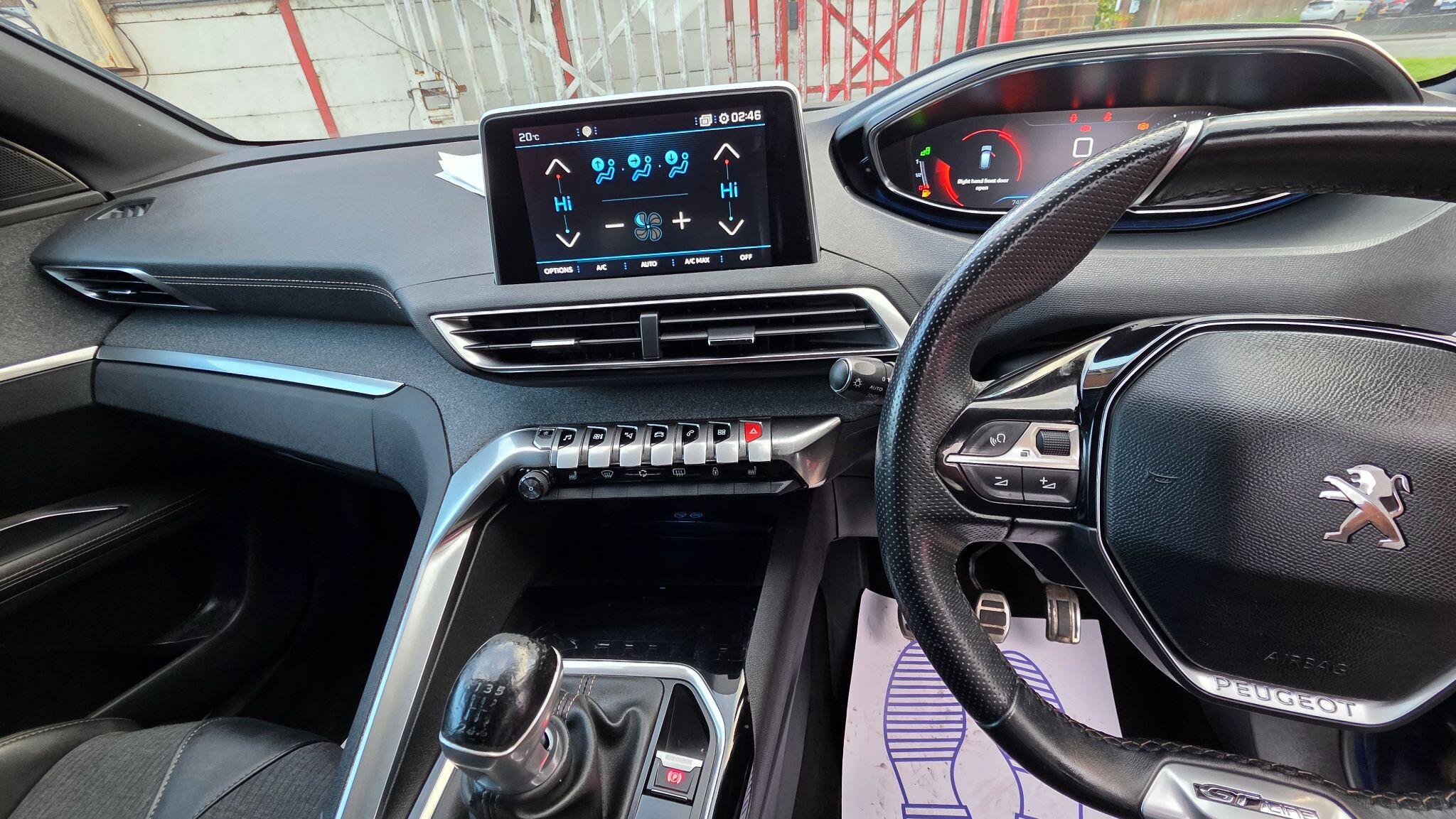 Peugeot 3008 view 22