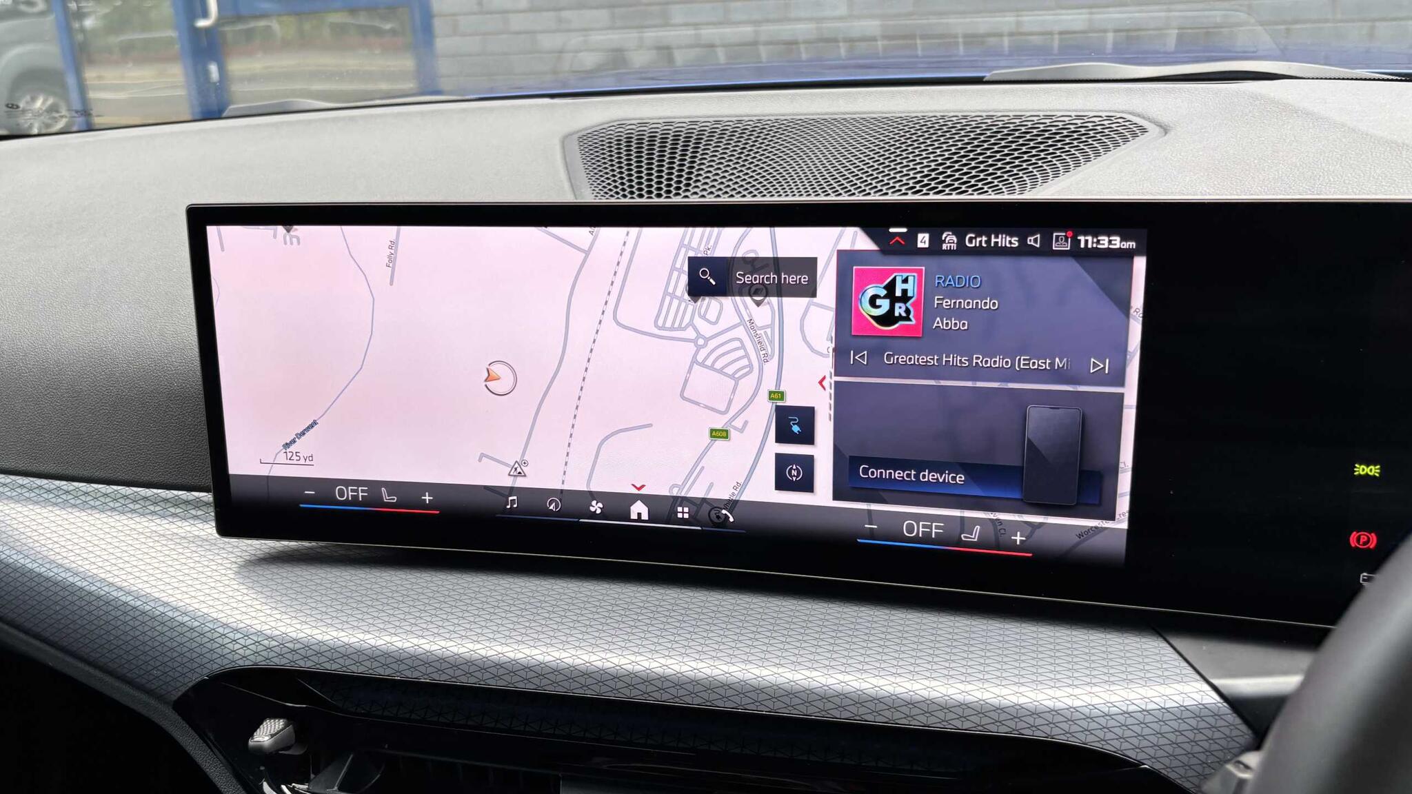 BMW i4 view 11