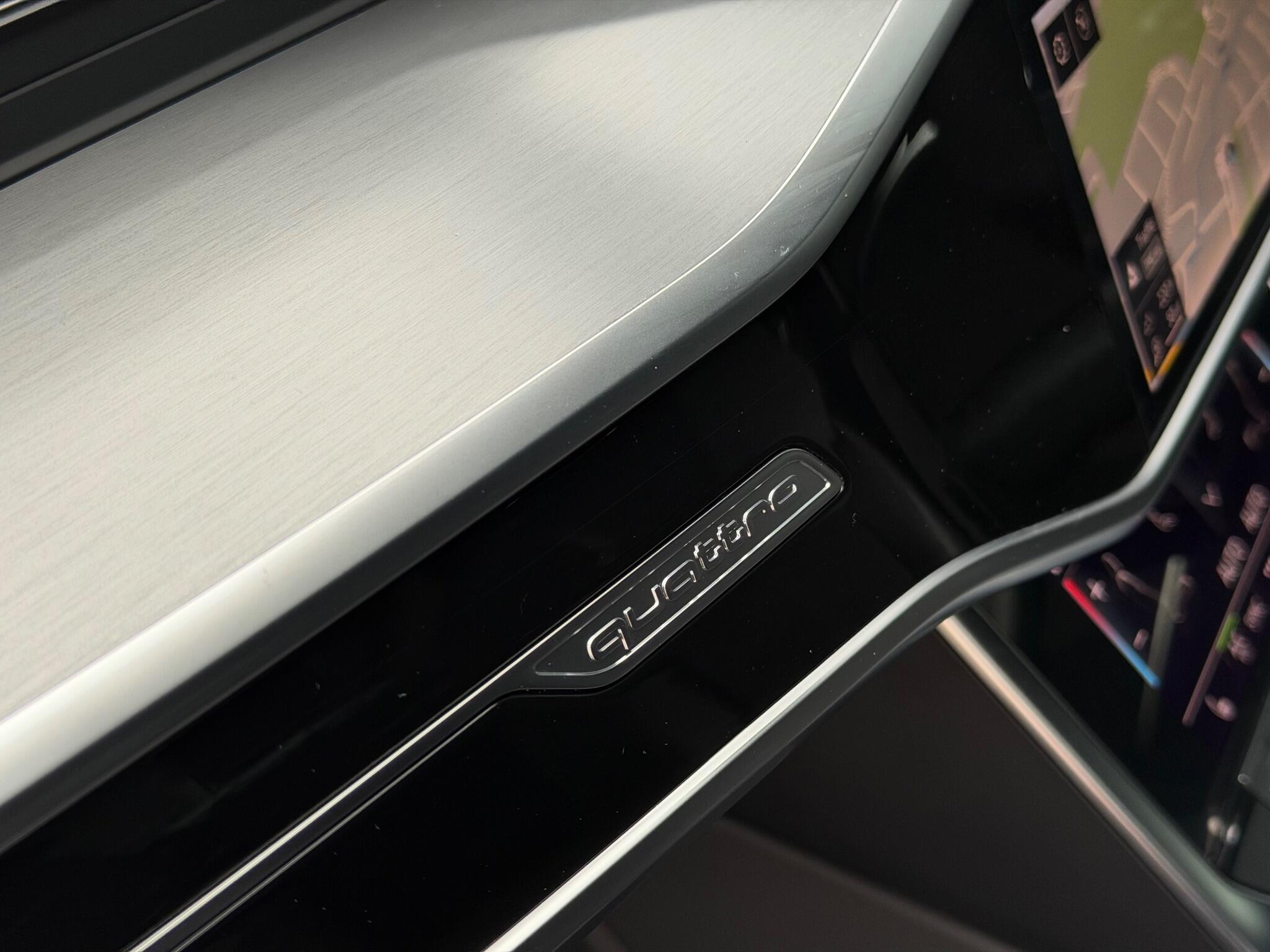 Audi A6 view 40