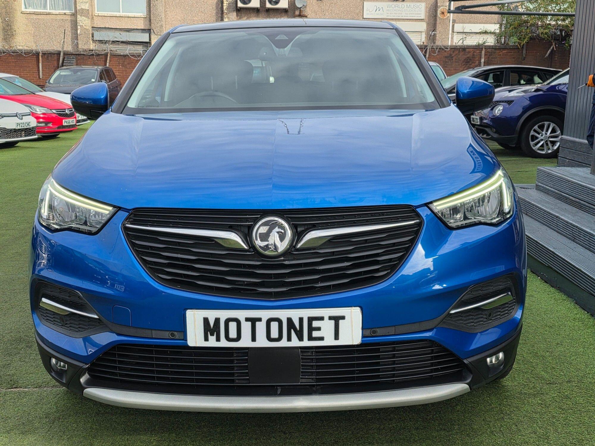 Vauxhall Grandland X view 4