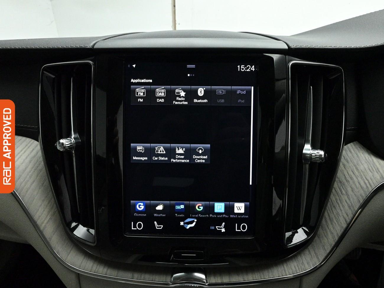 Volvo XC60 view 21