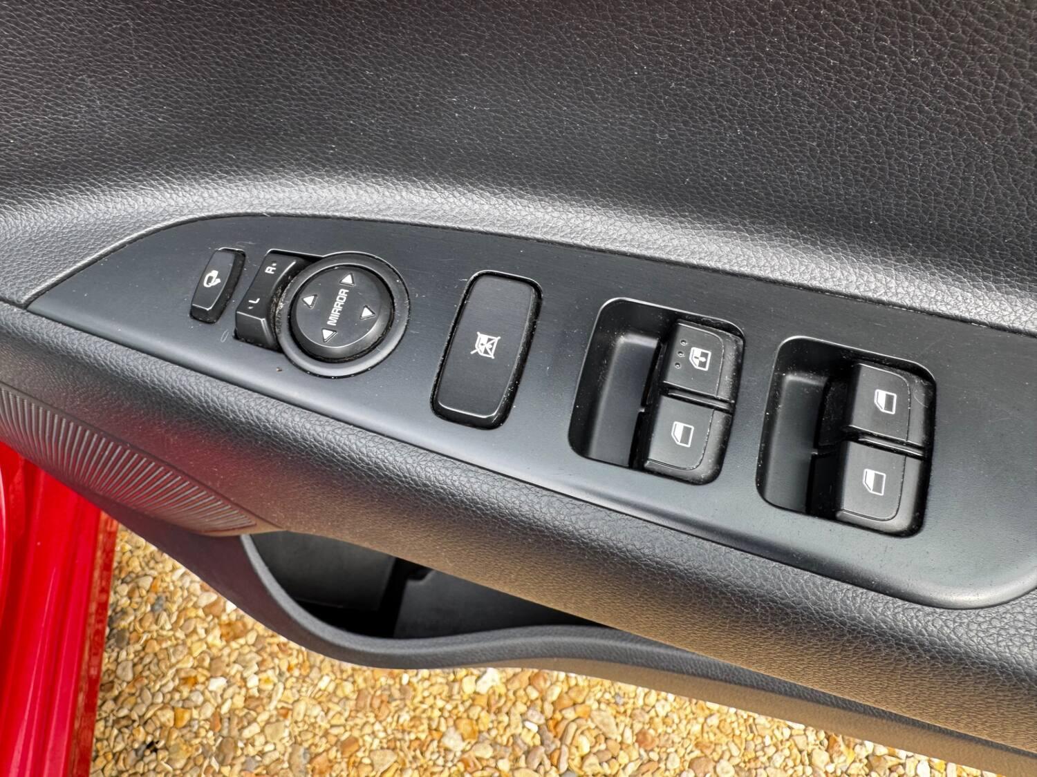 Kia Rio view 17