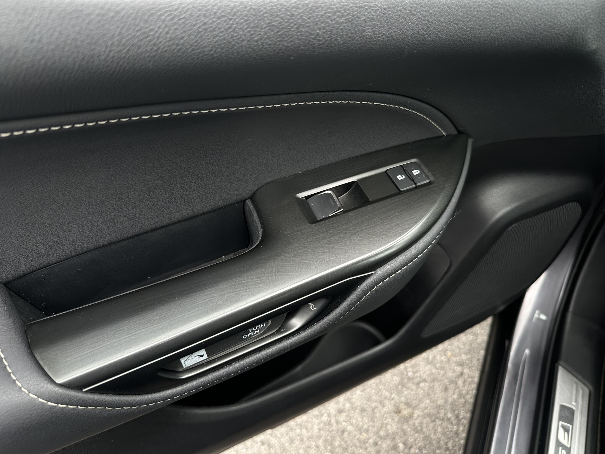 Lexus NX view 18