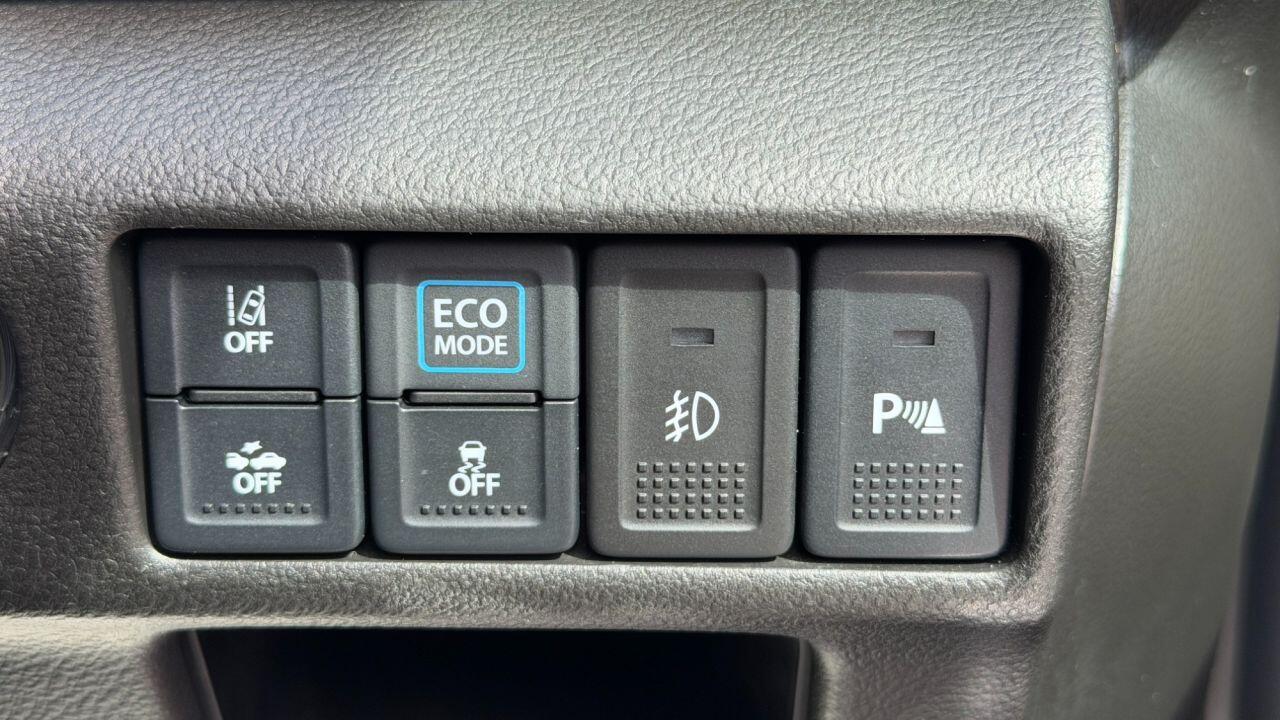 Suzuki S-Cross view 30