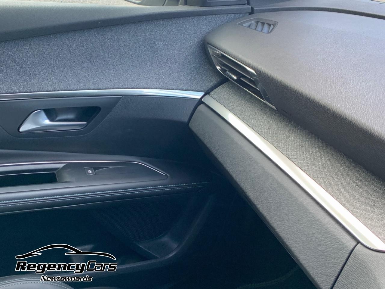 Peugeot 5008 view 52