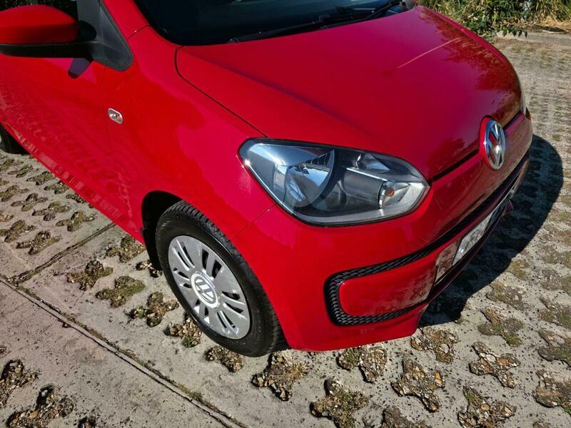 Volkswagen Up! view 7