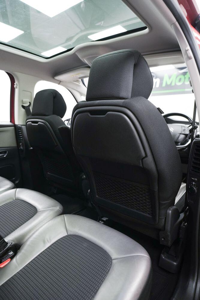 Citroen C4 Picasso view 16