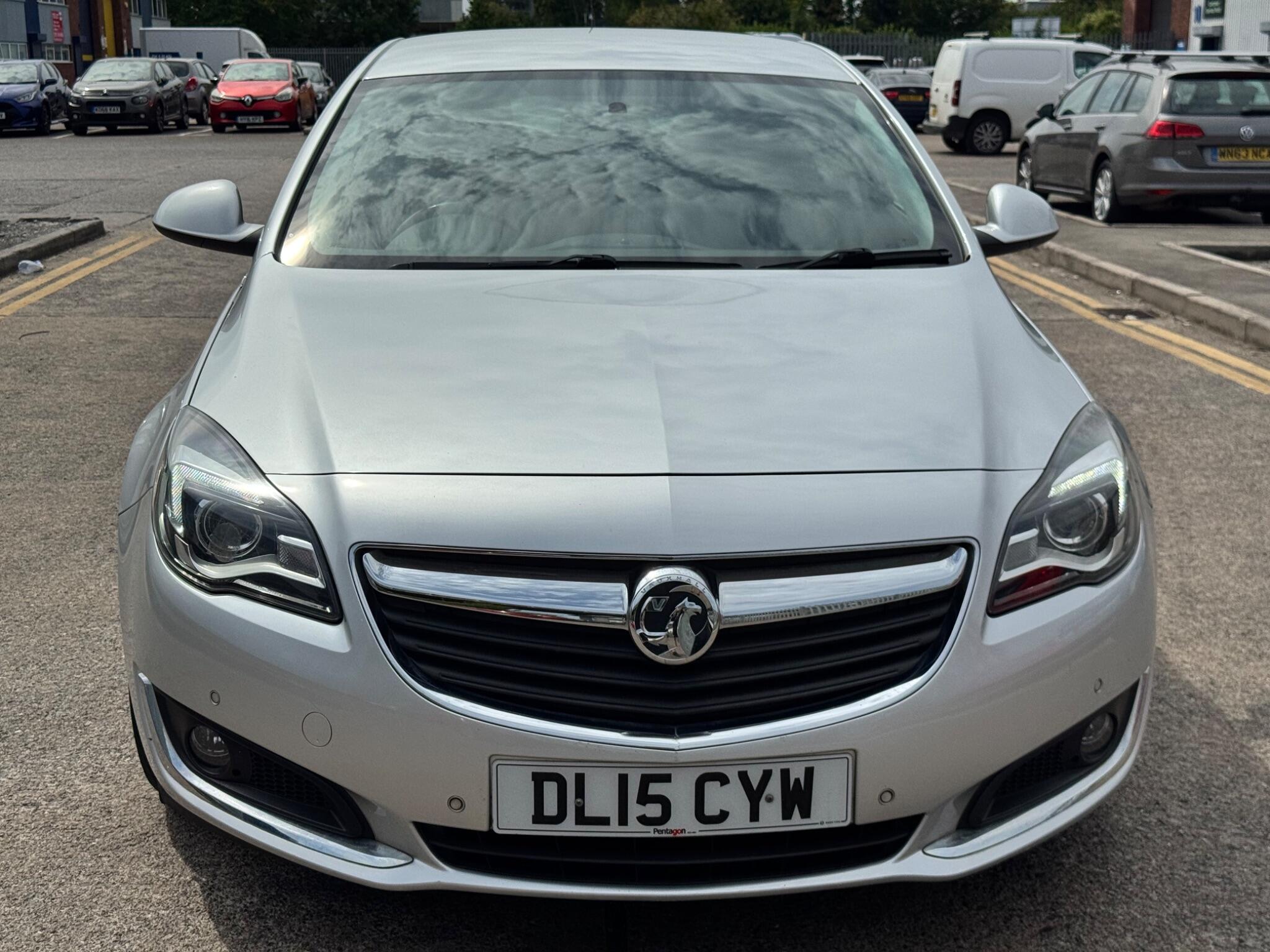 Vauxhall Insignia view 2