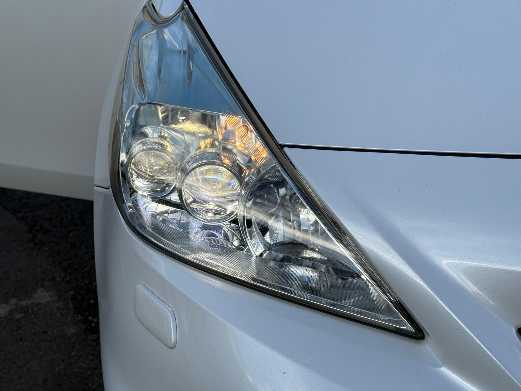 Toyota Prius+ - Image 27