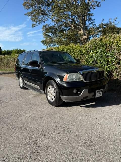 Lincoln Navigator