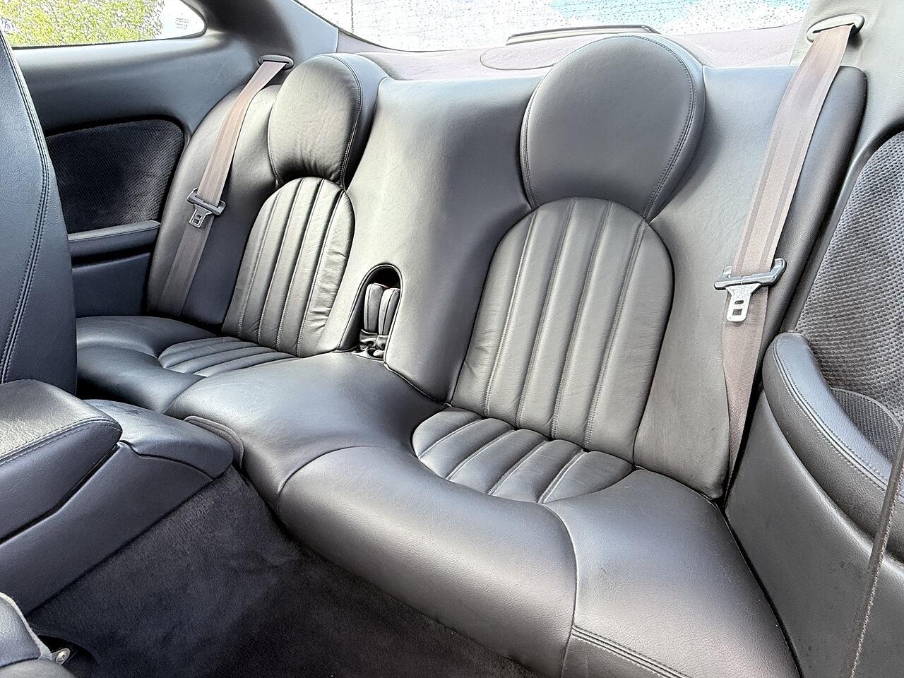 Jaguar XK8 view 27