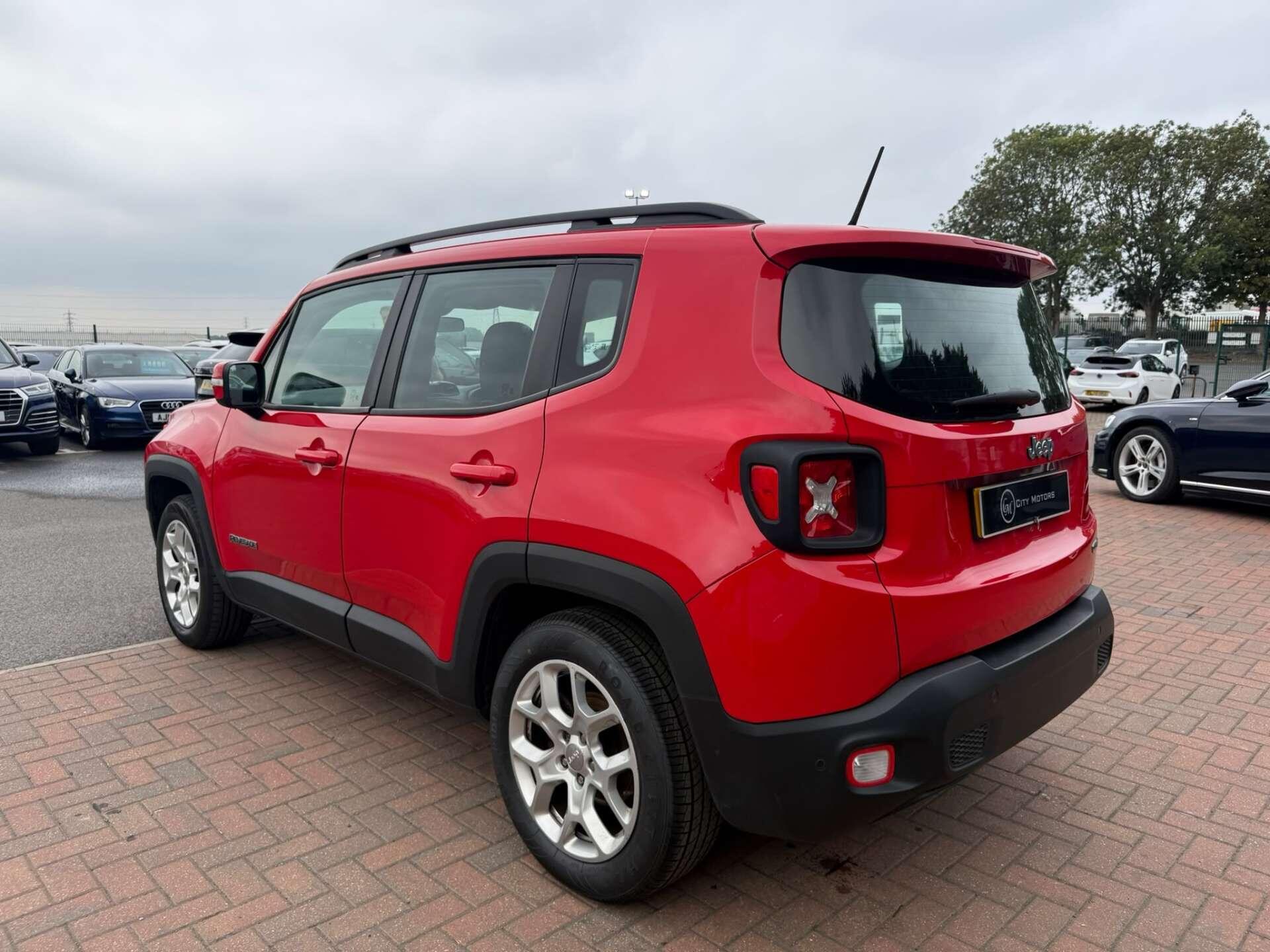 Jeep Renegade view 18
