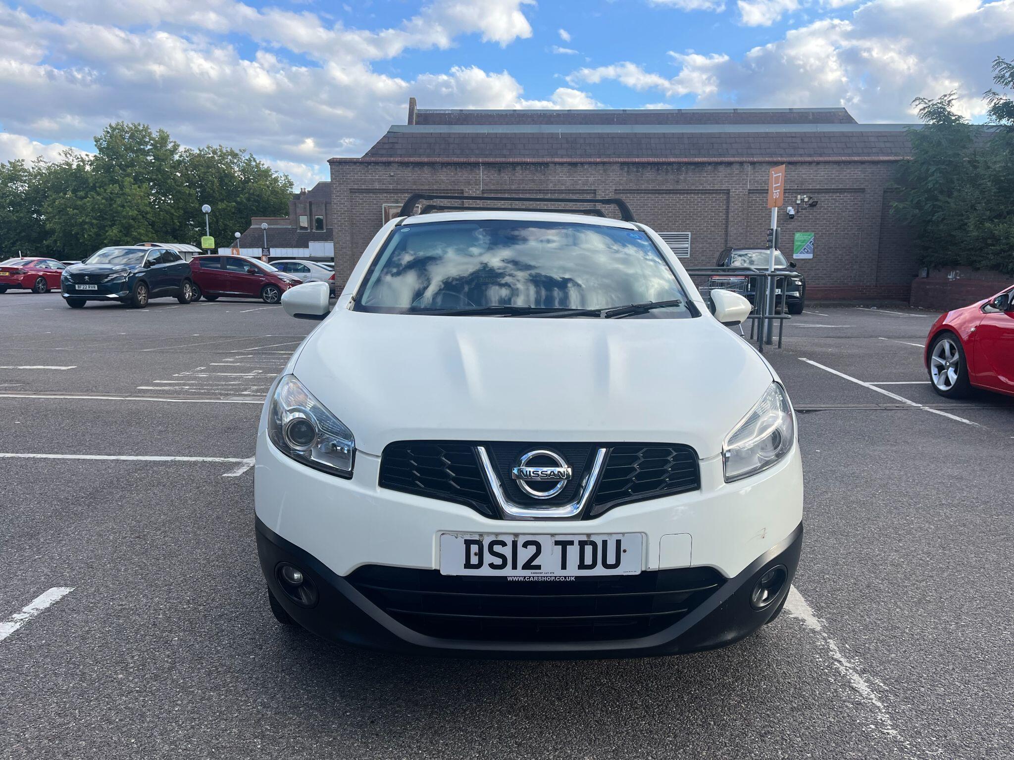 Nissan Qashqai view 2