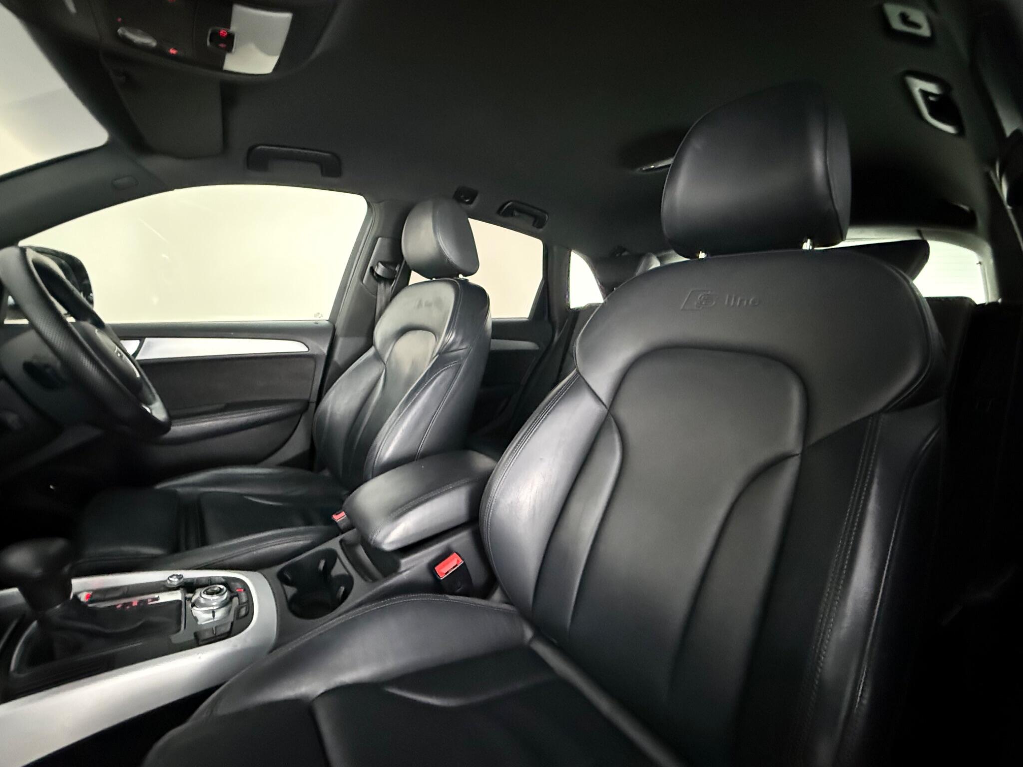 Audi Q5 view 30