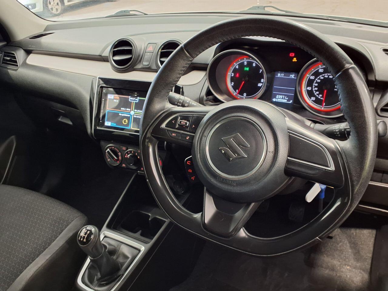 Suzuki Swift view 9