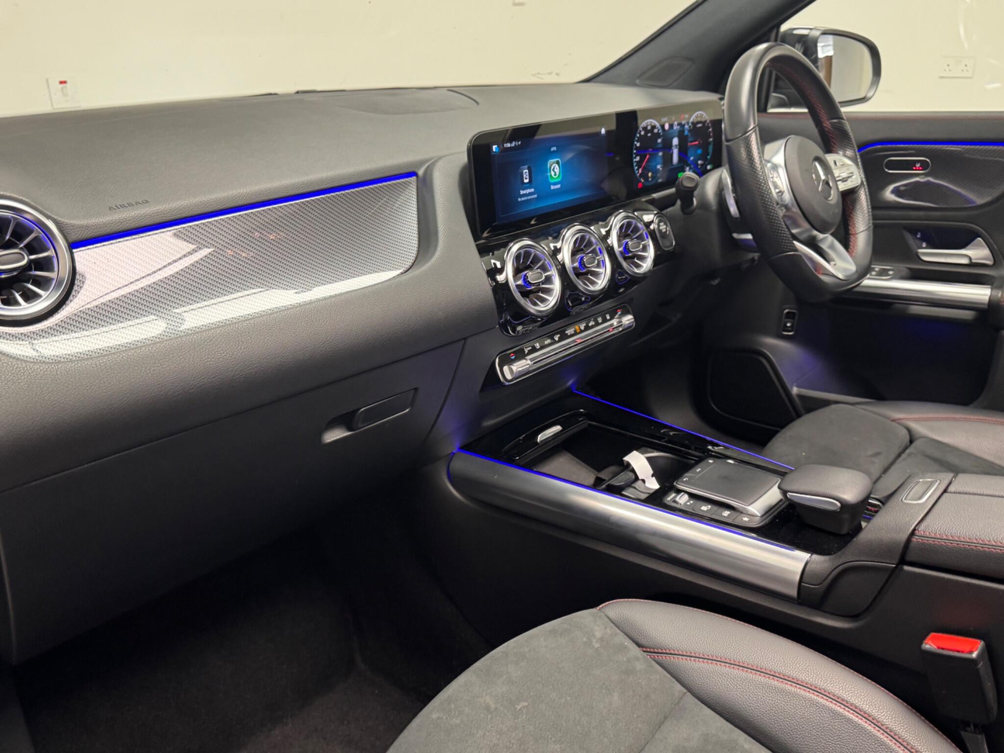 Mercedes-Benz Gla view 7