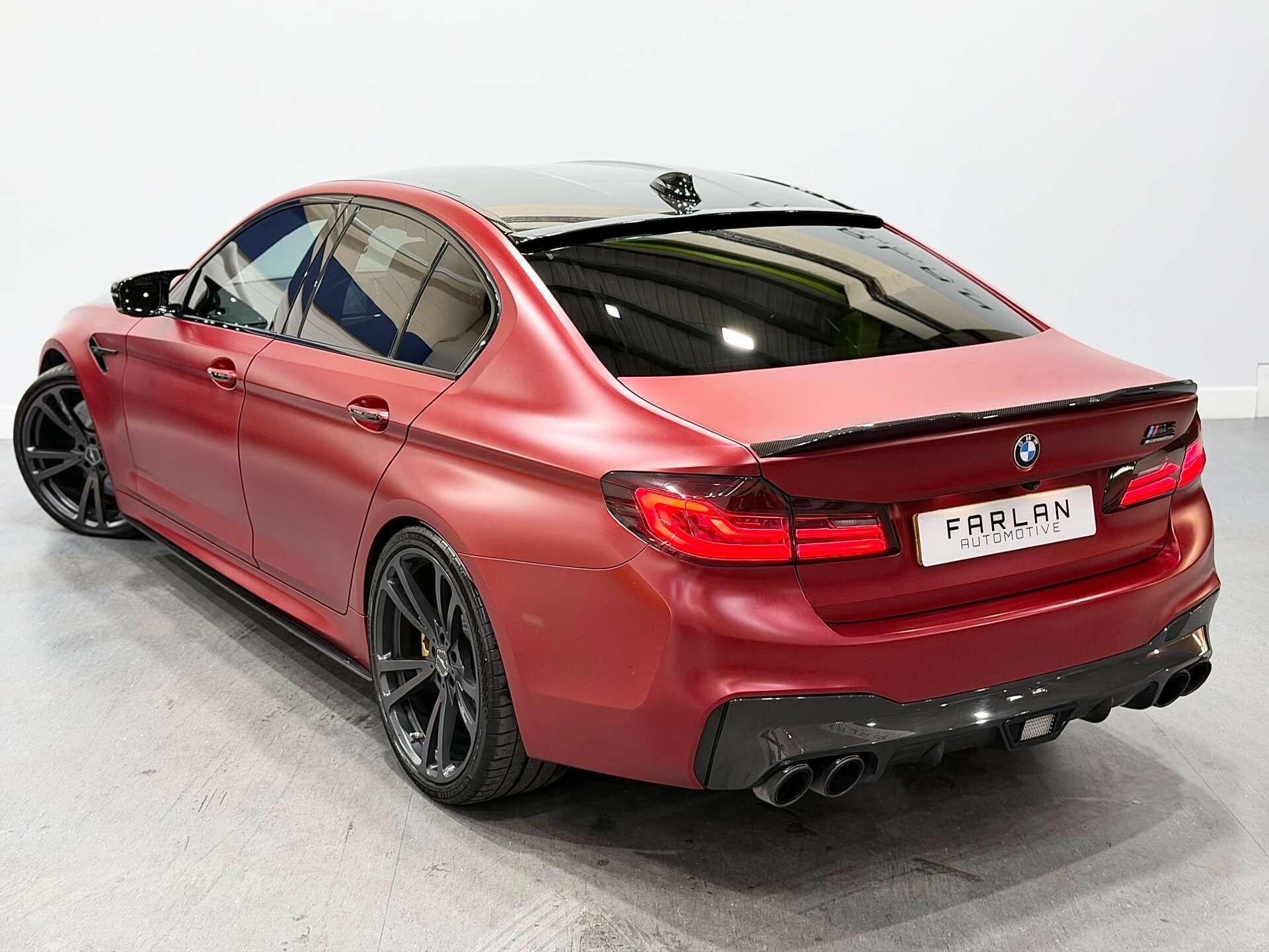 BMW M5 view 26