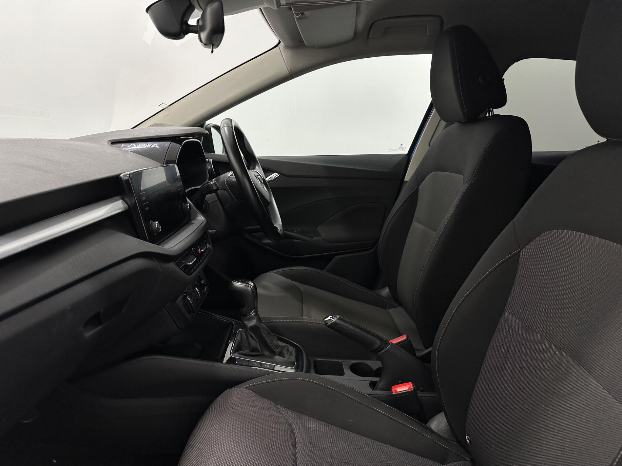 Skoda Fabia view 34