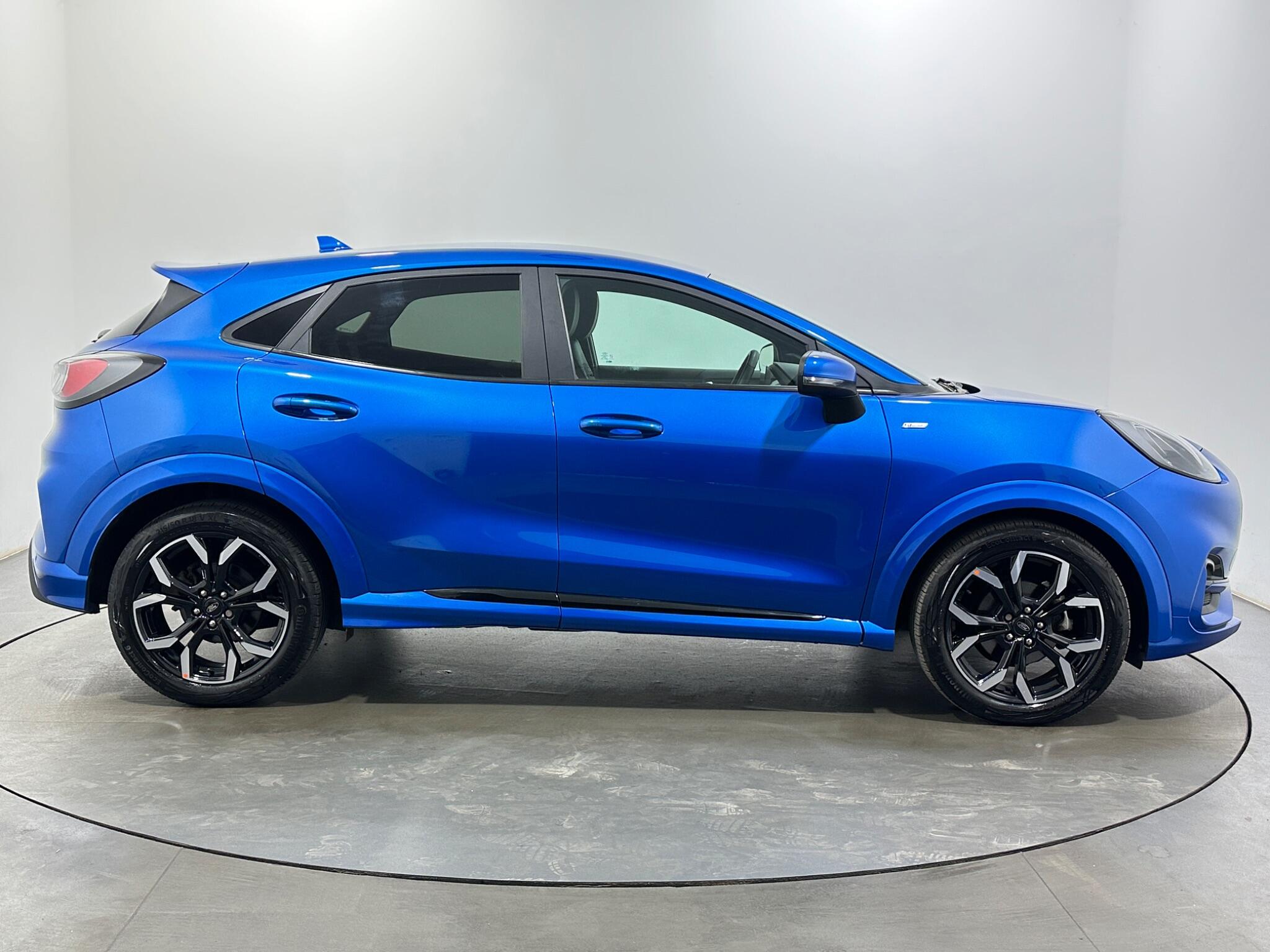 Ford Puma view 9