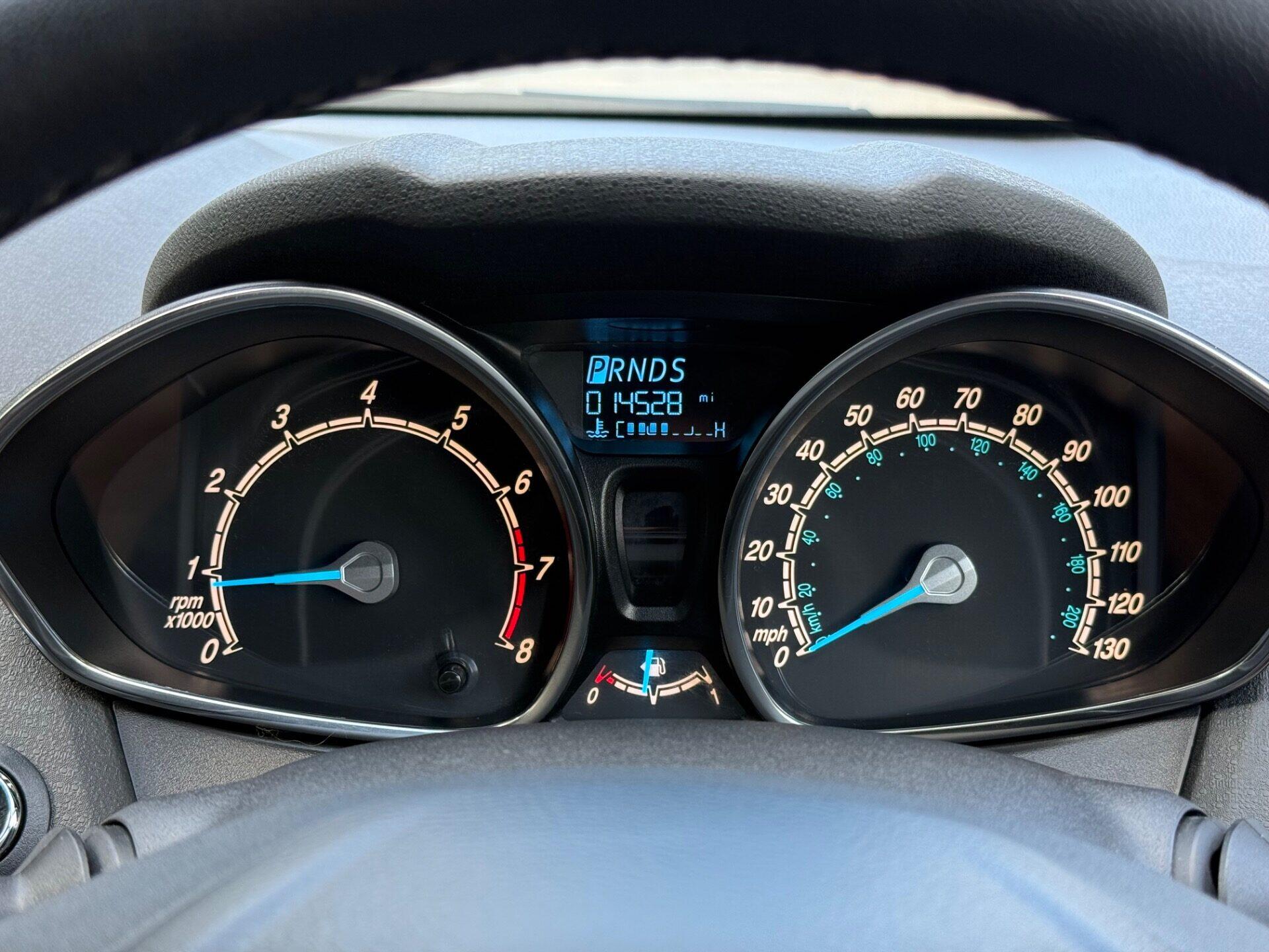 Ford Fiesta view 33