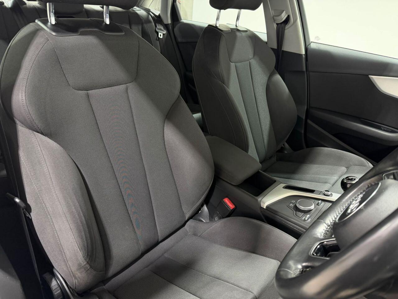 Audi A4 view 14