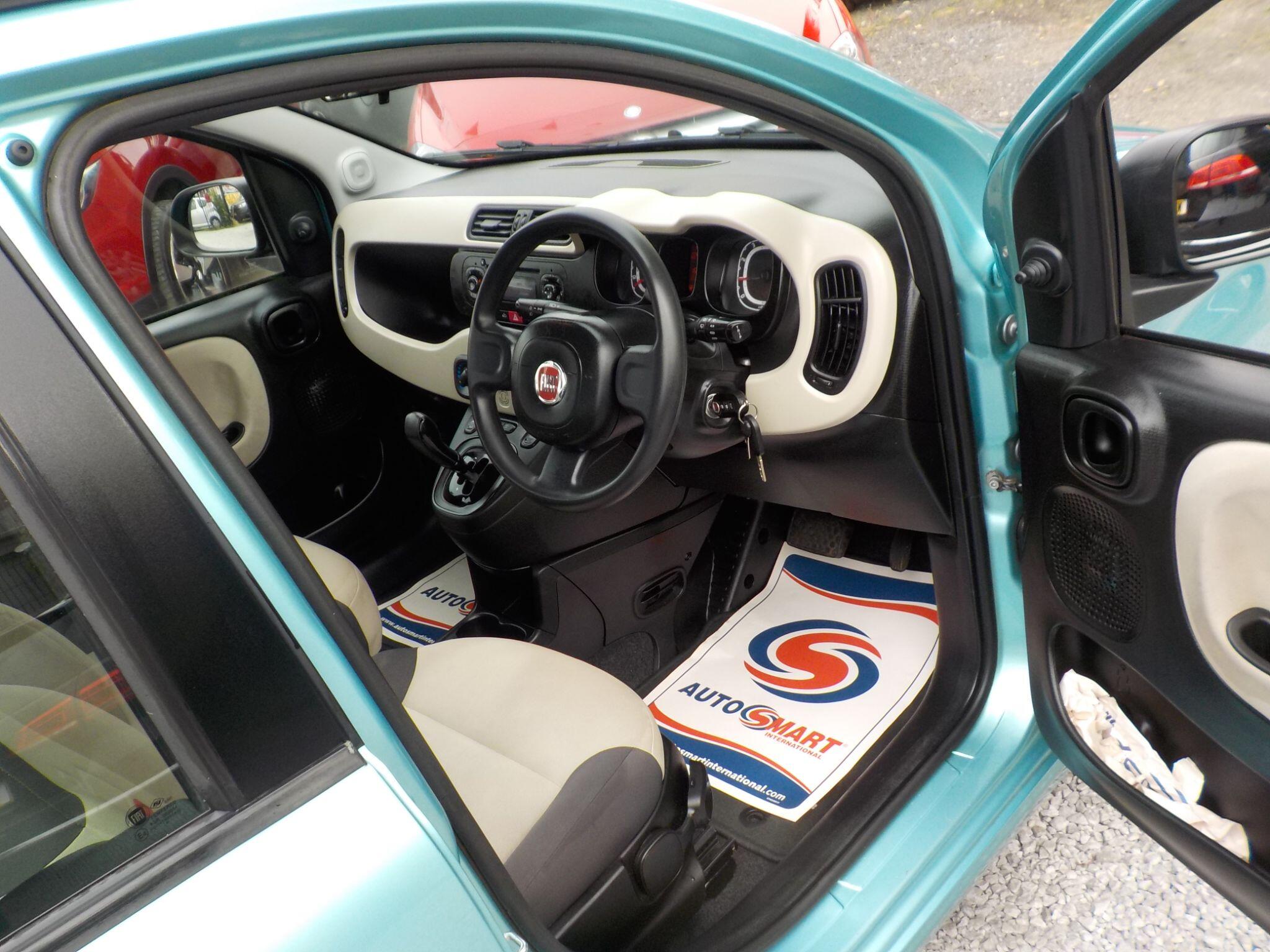 Fiat Panda 0.9 TwinAir Easy Dualogic Euro 6 (s/s) 5dr