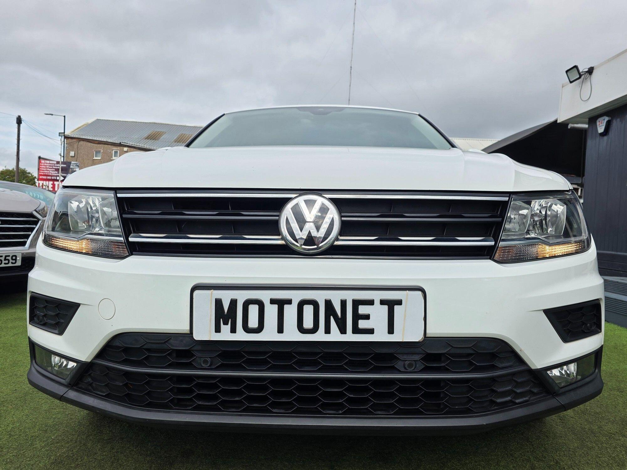 Volkswagen Tiguan view 22