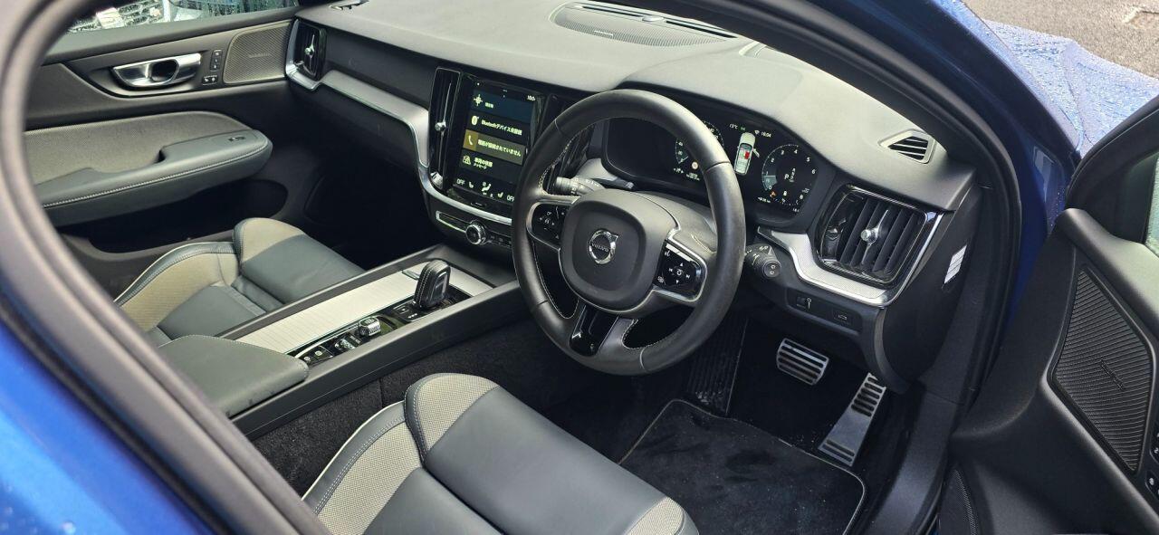 Volvo V90 view 4