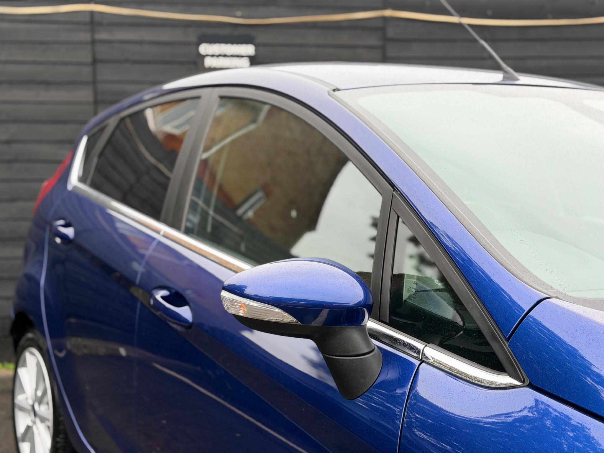 Ford Fiesta view 46