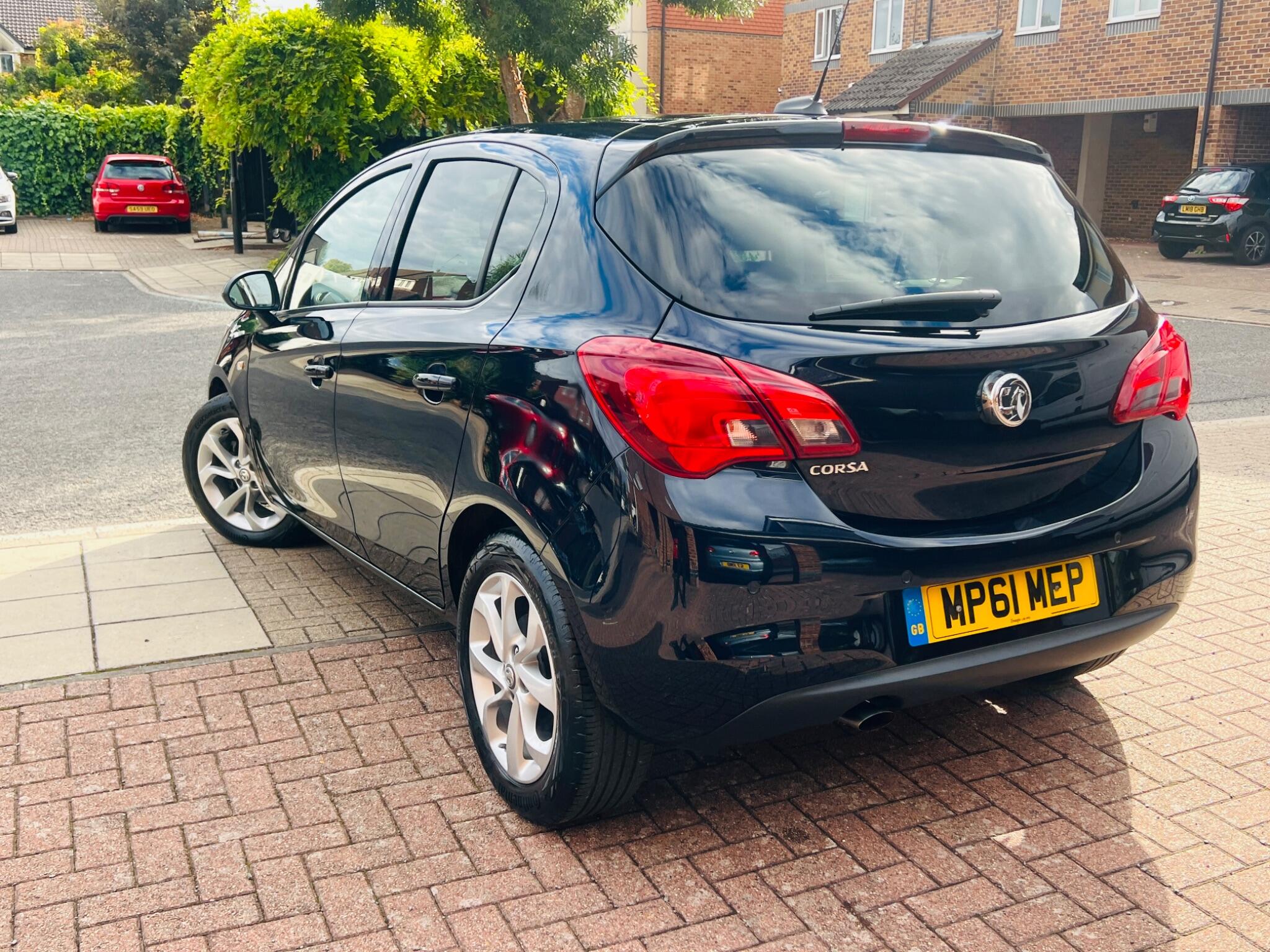 Vauxhall Corsa view 3