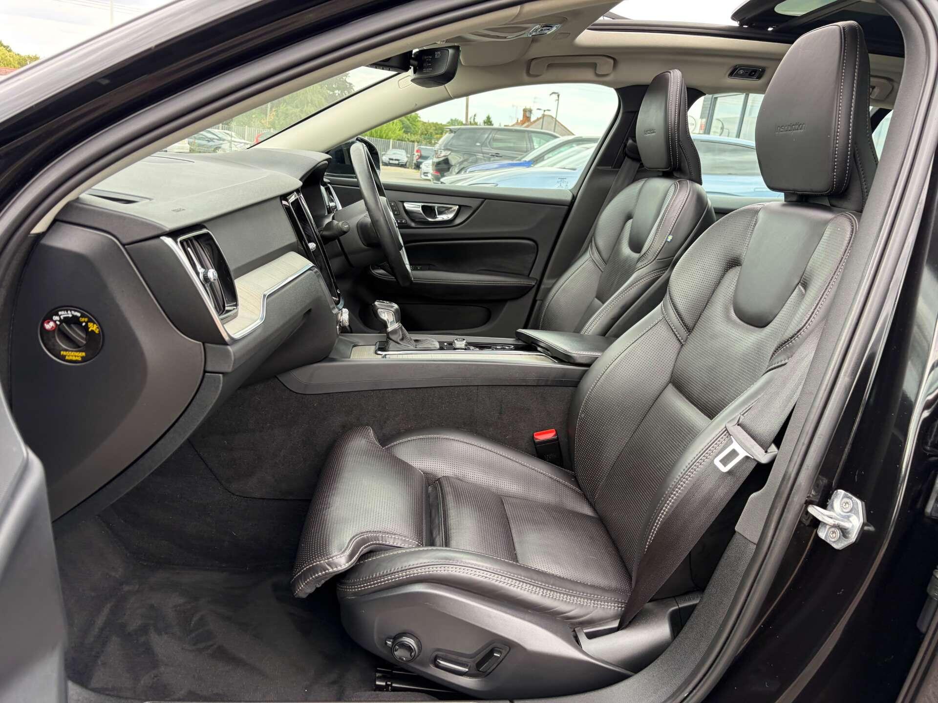 Volvo V60 view 15