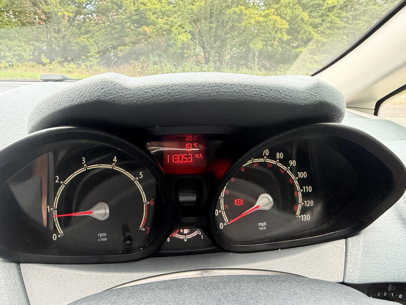 Ford Fiesta view 19