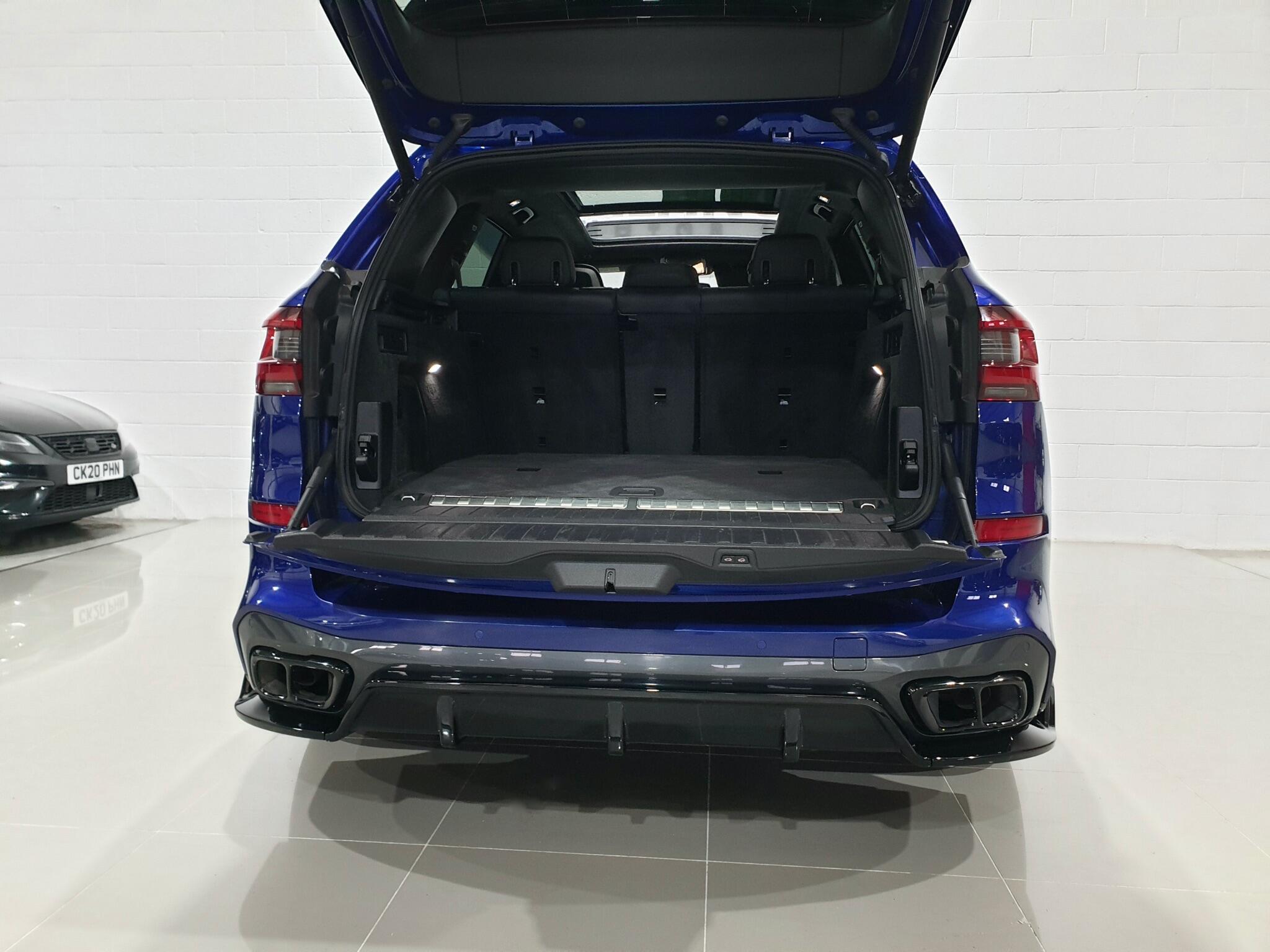BMW X5 view 36