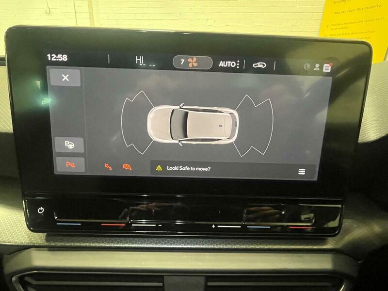 2021 SEAT Leon 1.0 TSI EVO SE Dynamic Euro 6 (s/s) 5dr • 77,444 miles image 32
