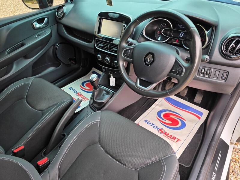 2018 Renault Clio 1.5 dCi Iconic Euro 6 (s/s) 5dr • 96,400 miles image 3